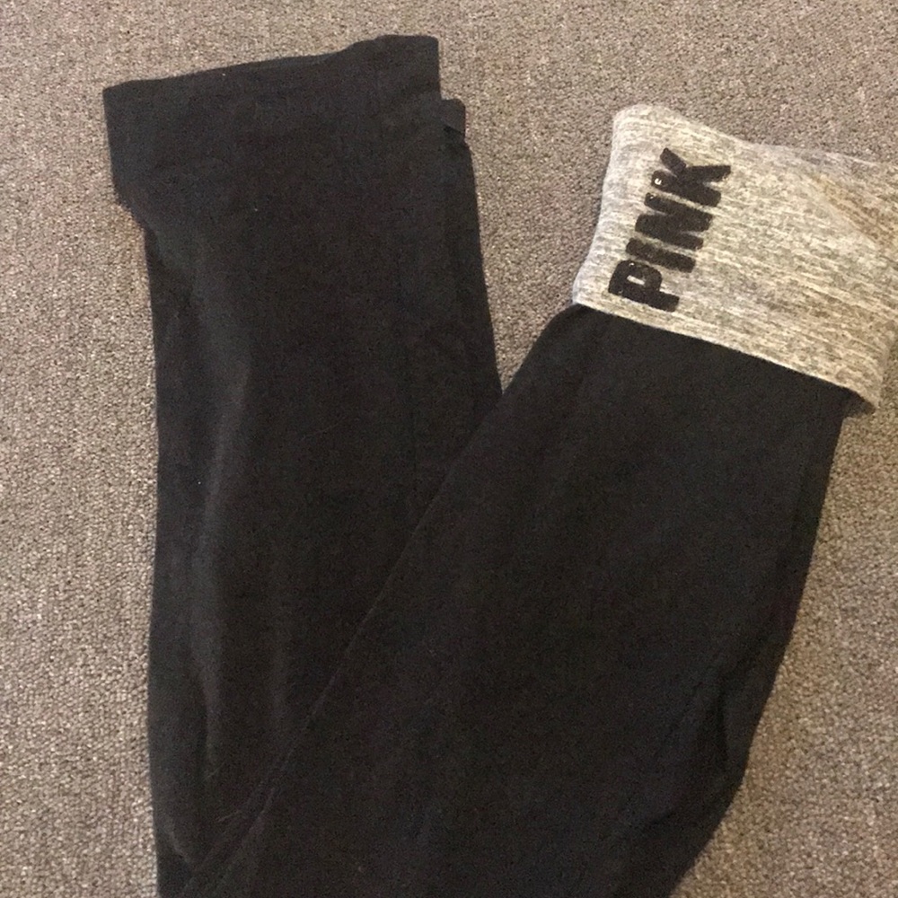VS pink yoga pants